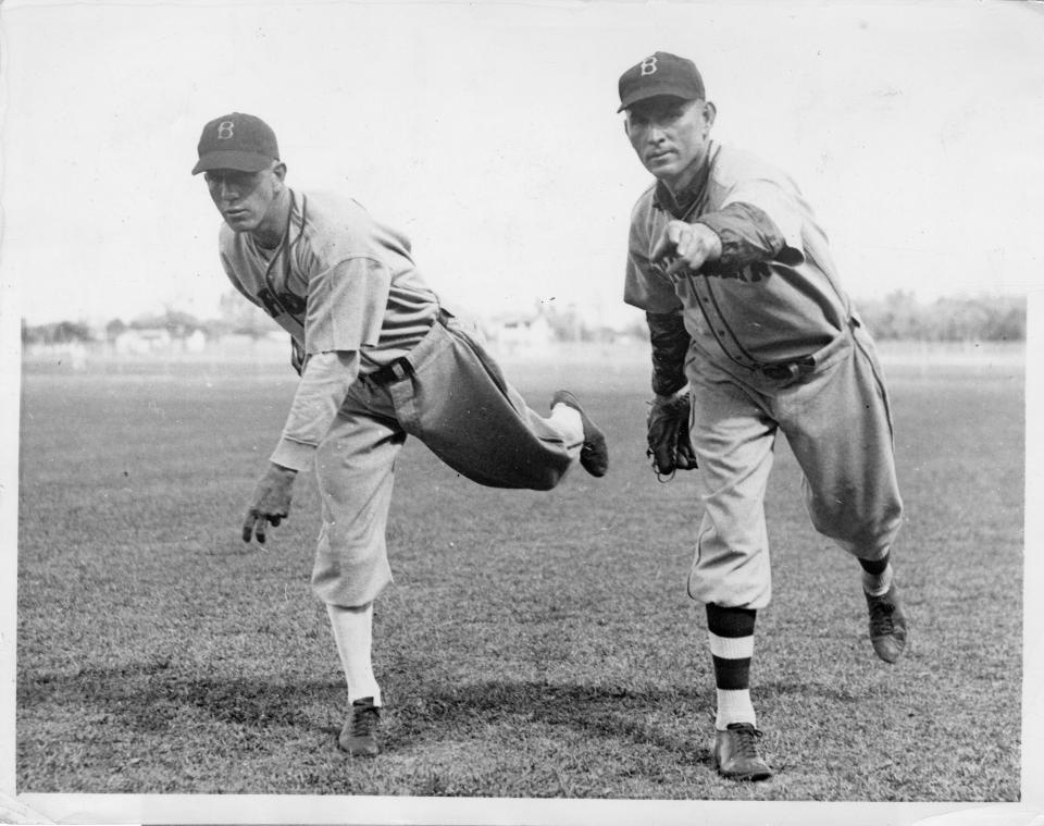 布魯克林道奇傳奇球星，Watty Clark（左）與Tom Zachary（右）。（MLB Photo by Transcendental Graphics/Getty Images）