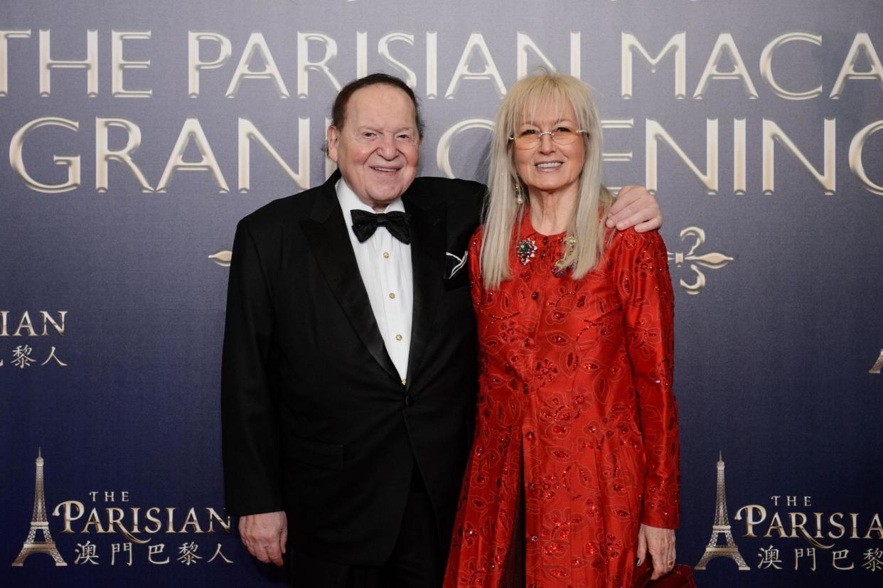 Sheldon Adelson poses with his wife Miriam, who is set to receive the Medal of Freedom from Donald Trump: ANTHONY WALLACE/AFP/Getty Images