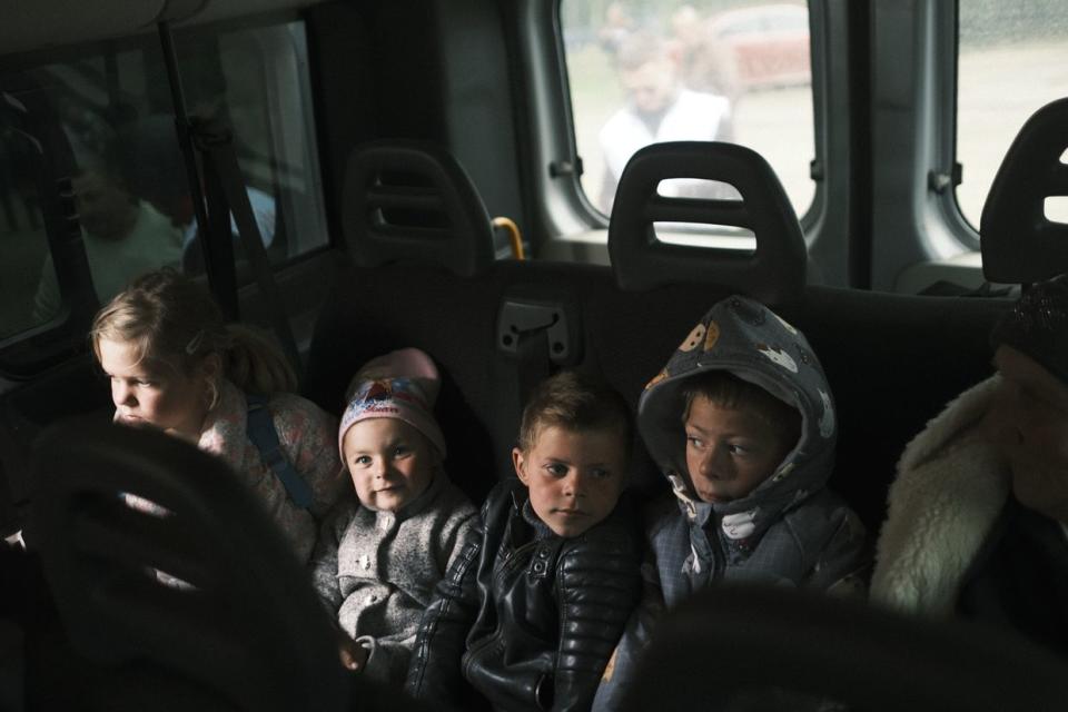 Ukrainian police help civilians evacuate from the Vovchansk district to safe zones due to the Russian offensive in Kharkiv region, Ukraine, on May 15, 2024. (George Ivanchenko/Anadolu via Getty Images)