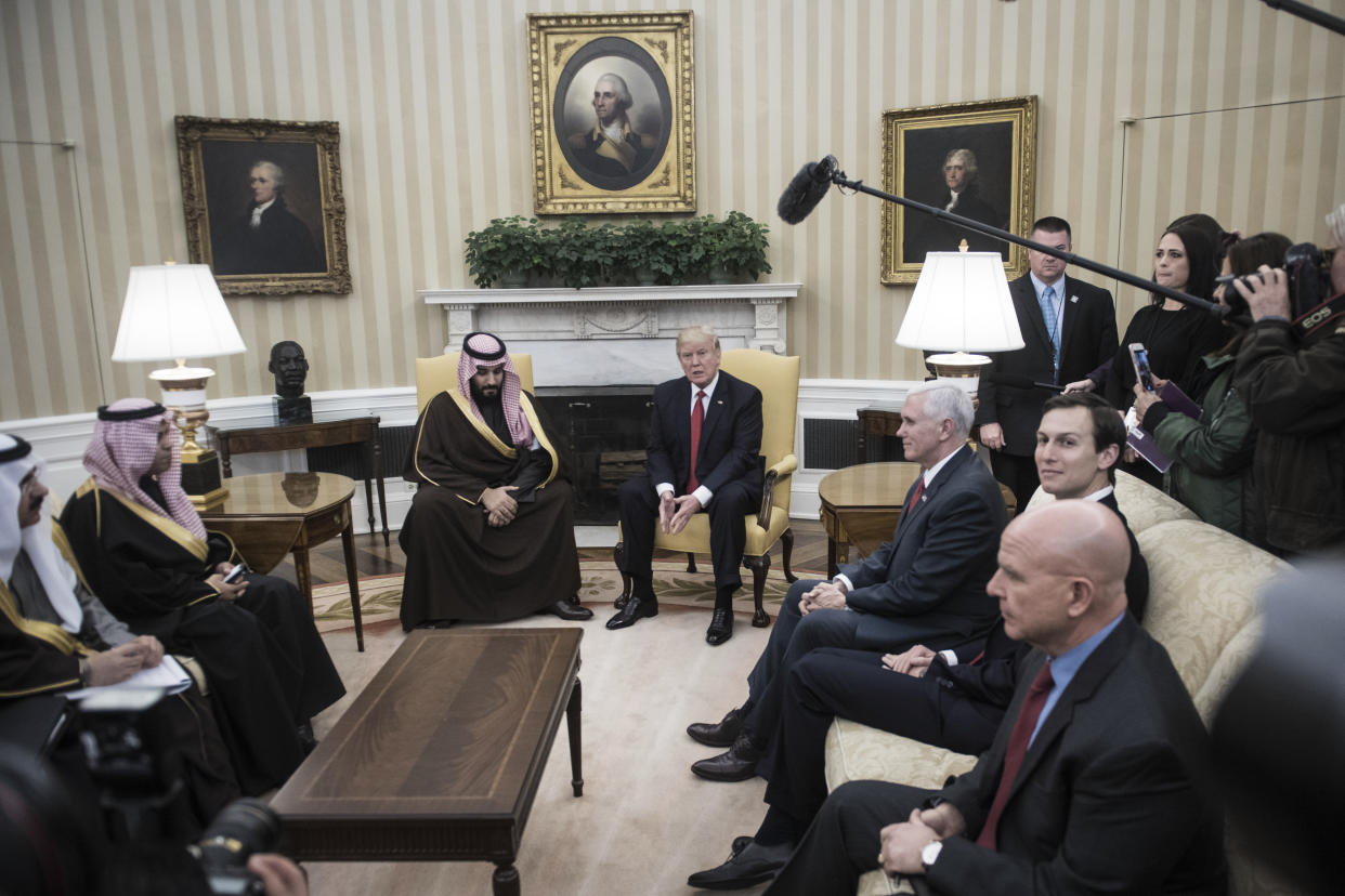 President Trump meets with <span>Saudi Defense Minister and </span>Deputy Crown Prince Mohammed bin Salman in the Oval Office of the White House in Washington on March 14, 2017. Vice President Pence, center right, and White House senior adviser Jared Kushner, right, listen. (Photo: Jabin Botsford/The Washington Post via Getty Images)