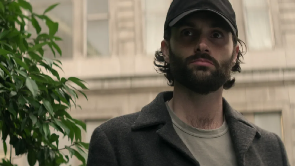 Penn Badgley in You.