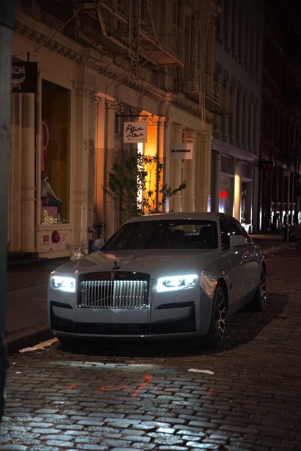 2022 Rolls-Royce Ghost Black Badge - Photos From Every Angle