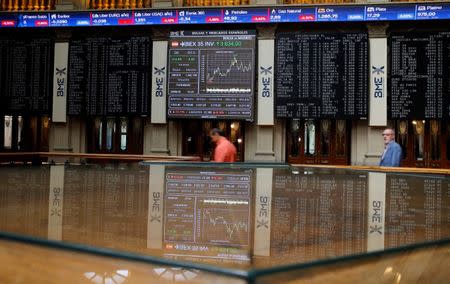 Electronic boards are seen at the Madrid stock exchange which plummeted after Britain voted to leave the European Union in the EU BREXIT referendum, in Madrid, Spain, June 24, 2016. REUTERS/Andrea Comas