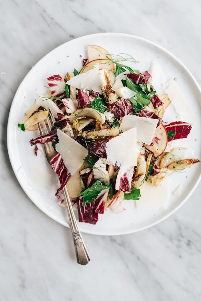 This salad looks pretty fancy, right? Like some kind of abstract art? Well, you'll be psyched to hear that it's suuuper simple to toss together. You'll be enjoying its crisp, crunchy goodness in about 30 minutes. Recipe: Roasted Fennel Salad with Apple and Radicchio 