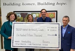 (left to right) Julia Deans, President and CEO, Habitat for Humanity Canada and Jennifer Hearn, VP, Resource Development, Habitat Canada, accept a cheque for $115,000 from JP Cadeau, President, Revera Canada and Mark Spencer, Chief People Officer, Revera, for proceeds of Revera’s annual charity golf tournament and employee and resident fundraising activities.