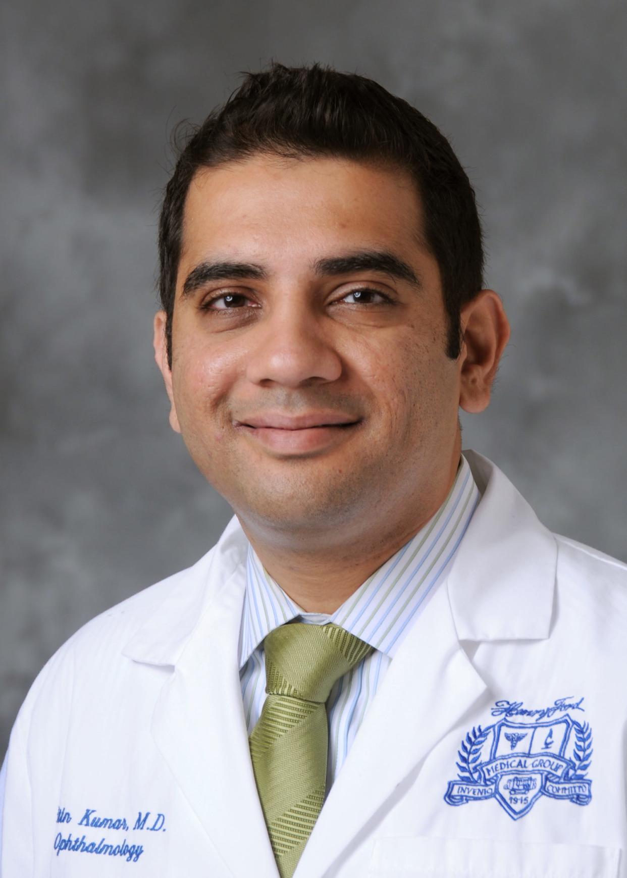 Dr. Nitin Kumar, a senior staff ophthalmologist at Henry Ford Health.