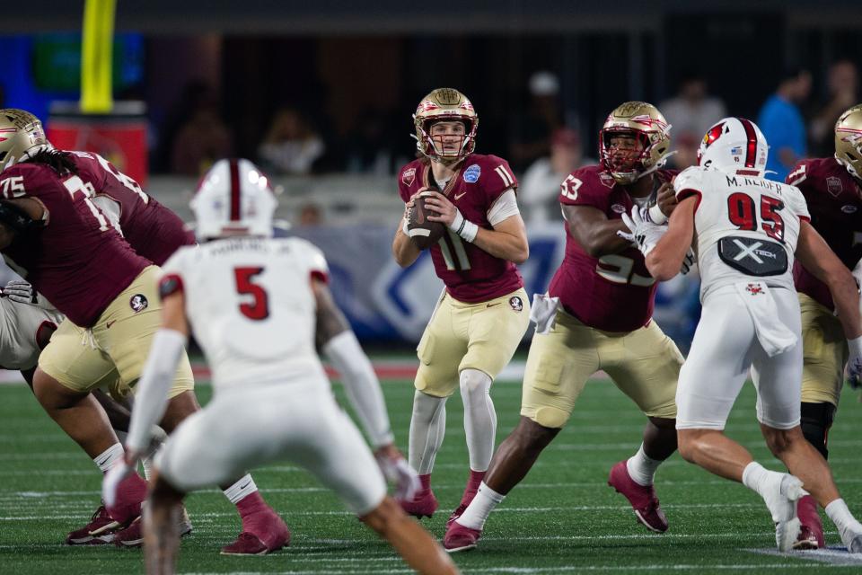 The Florida State Seminoles lead the Louisville Cardinals 3-0 at the half time of the ACC Championship game on Saturday, Dec. 2, 2023.