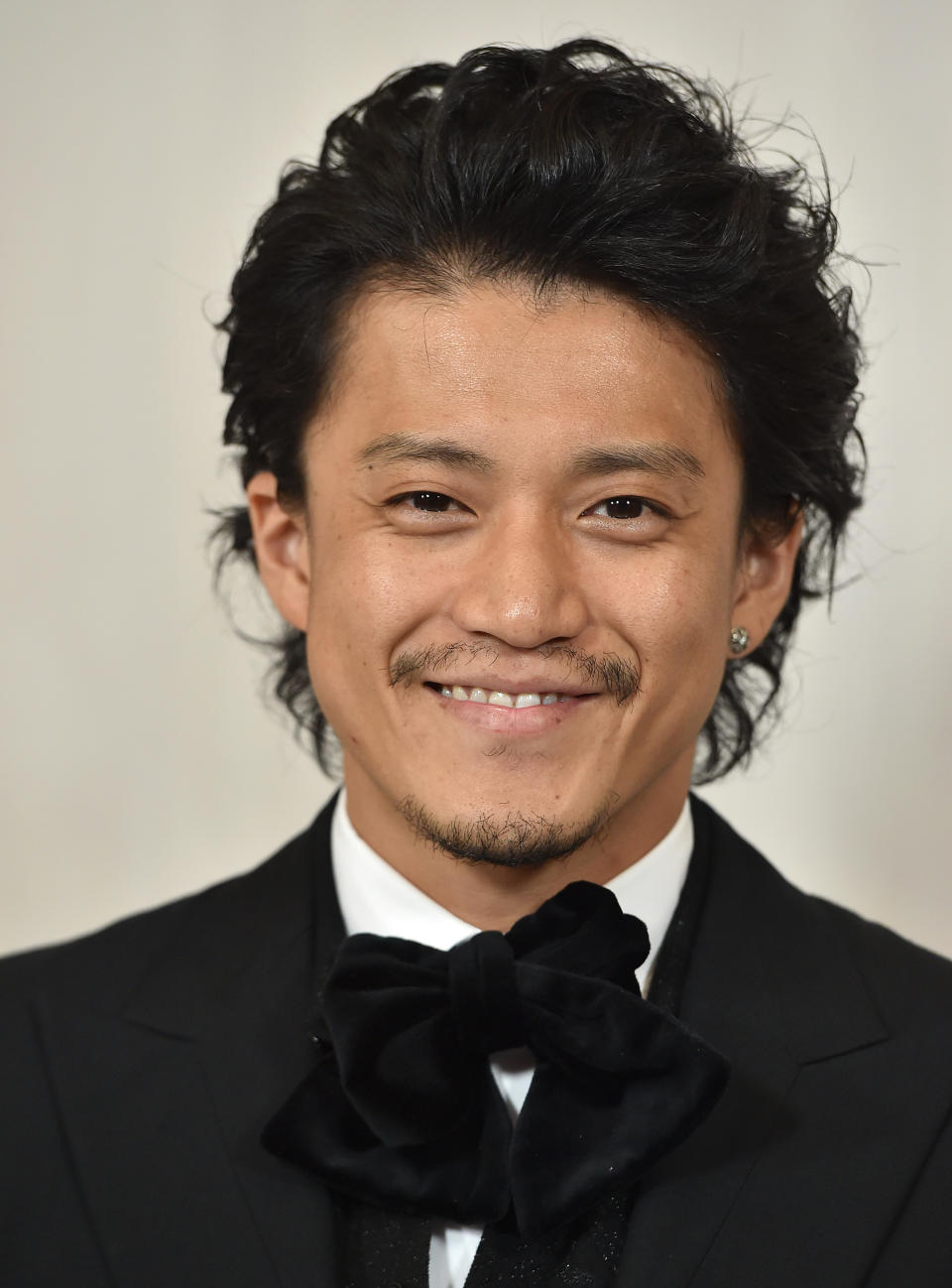 WESTWOOD, CA - OCTOBER 14:  Actor Shun Oguri arrives at Hammer Museum Gala in the Garden on October 14, 2017 in Westwood, California.  (Photo by Axelle/Bauer-Griffin/FilmMagic)