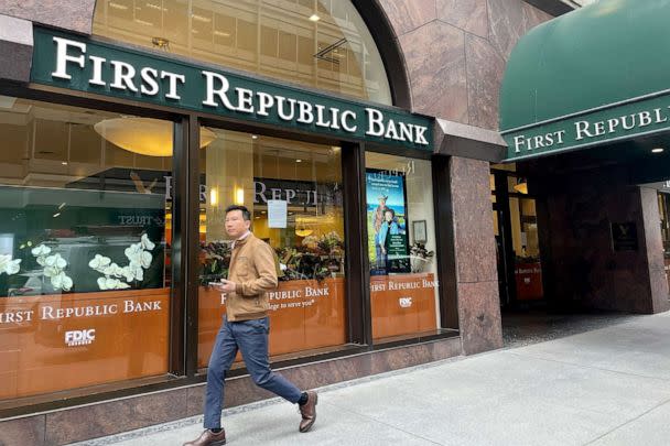 PHOTO: A branch of First Republic Bank. (Hyunjoo Jin/Reuters)