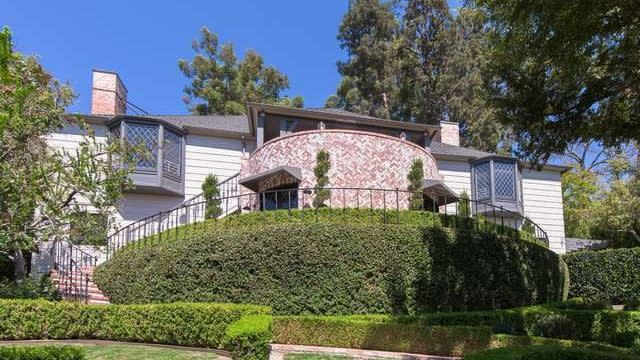 Jeff Lewis-designed Gramercy home