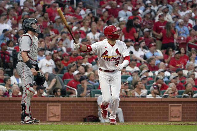 Cards reliever, rookie manager get heated on mound in win