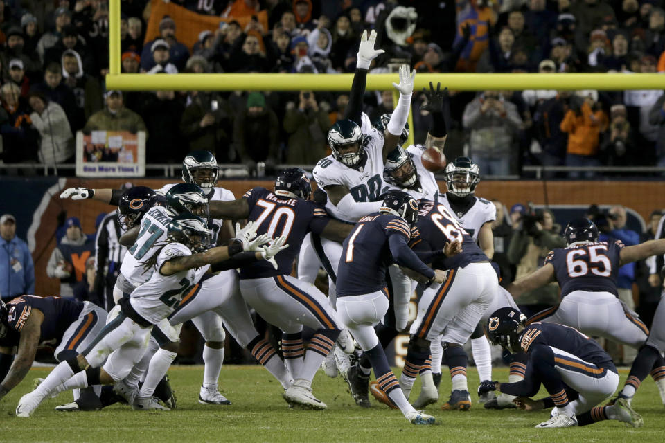 Philadelphia Eagles DT Treyvon Hester (90) was credited with a blocked kick on Chicago Bears kicker Cody Parkey’s late-game attempt on Sunday night. (AP)