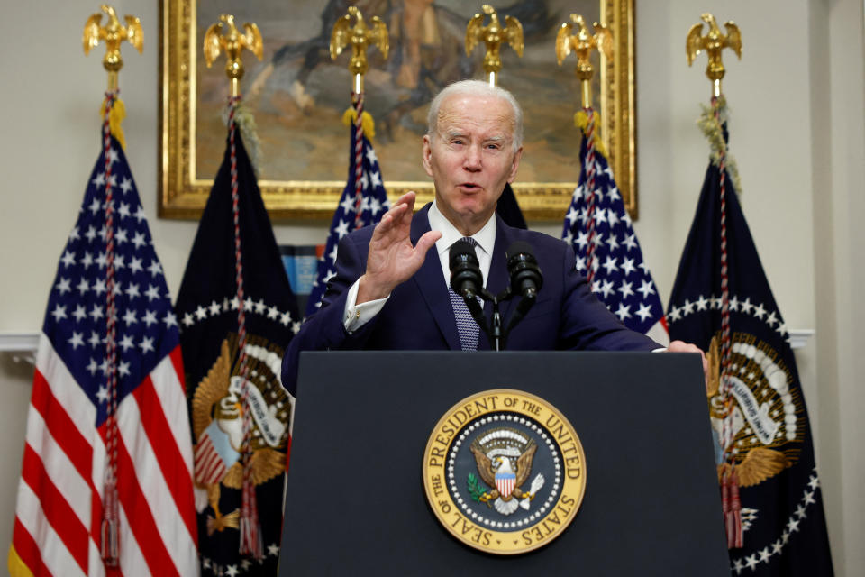 U.S. President Joe Biden delivers remarks on the banking crisis after the collapse of Silicon Valley Bank (SVB) and Signature Bank, in the Roosevelt Room at the White House in Washington, D.C., U.S. March 13, 2023. REUTERS/Evelyn Hockstein