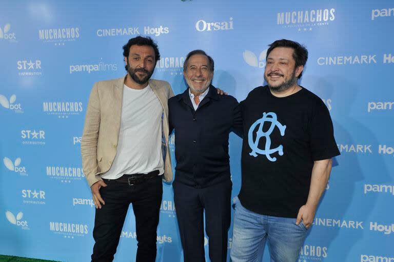 El trío responsable de la película Muchachos, en la green carpet del Cine DOT: Jesús Braceras, Guillermo Francella y Hernán Casciari