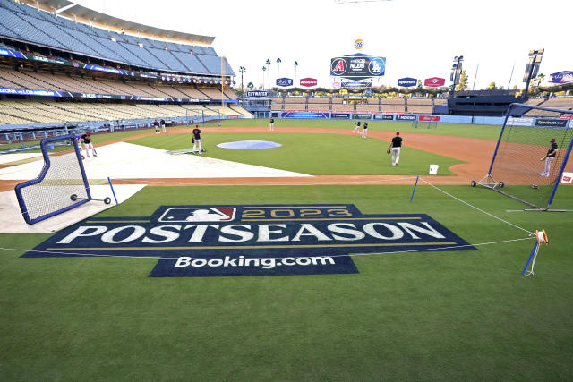 MLB: NLDS-Los Angeles Dodgers at Arizona Diamondbacks, Fieldlevel