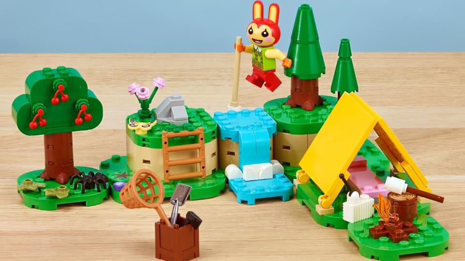 Animal Crossing Lego Bunnie set