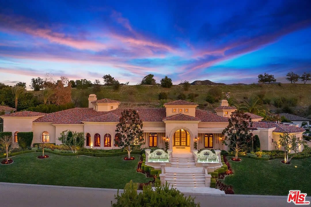 Britney Spears mansion bought for 12 million dollars