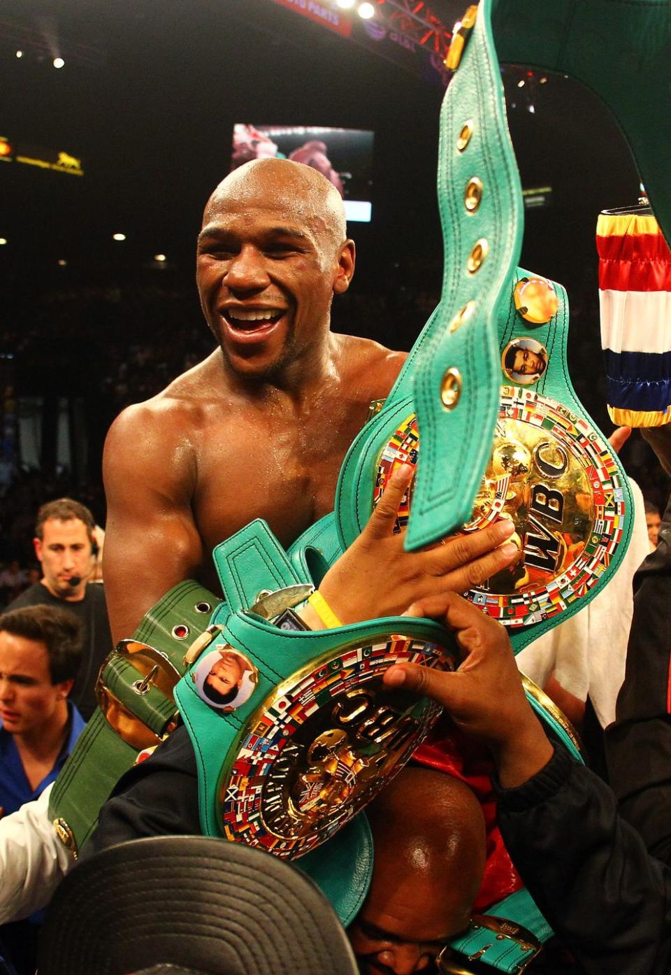 <p>Floyd Mayweather Jr. was the first athlete to make more money than Woods after an 11 year run. <a href="https://www.forbes.com/sites/kurtbadenhausen/2012/06/18/mayweather-tops-list-of-the-worlds-100-highest-paid-athletes/#5ffdd82d5f66" rel="nofollow noopener" target="_blank" data-ylk="slk:According to Forbes;elm:context_link;itc:0;sec:content-canvas" class="link ">According to <em>Forbes</em></a>, the boxer's victory against Miguel Cotto garnered him $45 million, bringing his total earnings for the year to $85 million. </p>