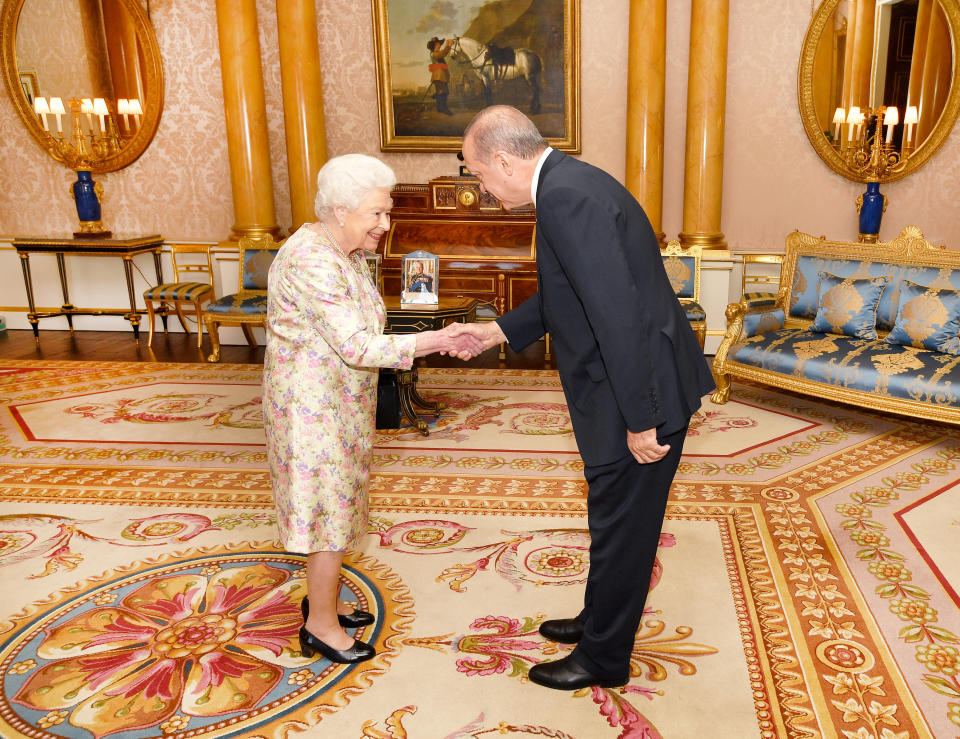 Erdogan wird von der Queen empfangen (Bild: John Stillwell/Pool via Reuters)