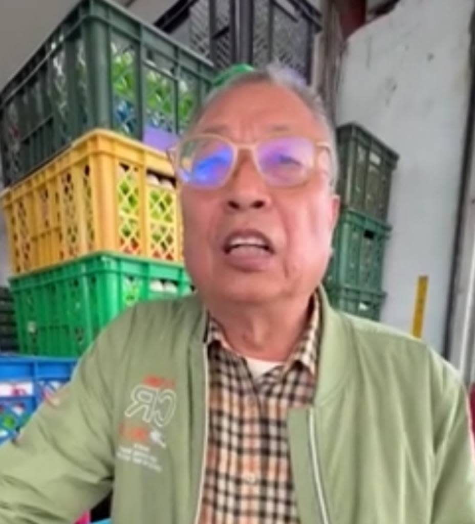 公有士林市場自治會會長林天來本身亦是蛋商公會理事長，去年缺蛋危機時曾說「奧咖才買不到」。（翻攝自網路）