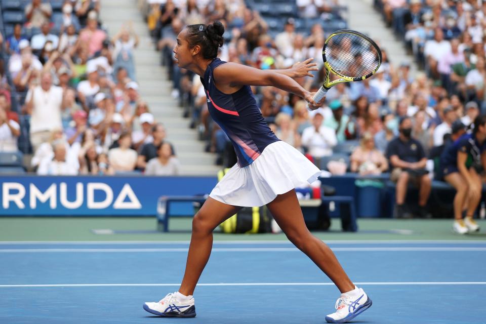 Leylah Fernandez reacts during a US Open match.