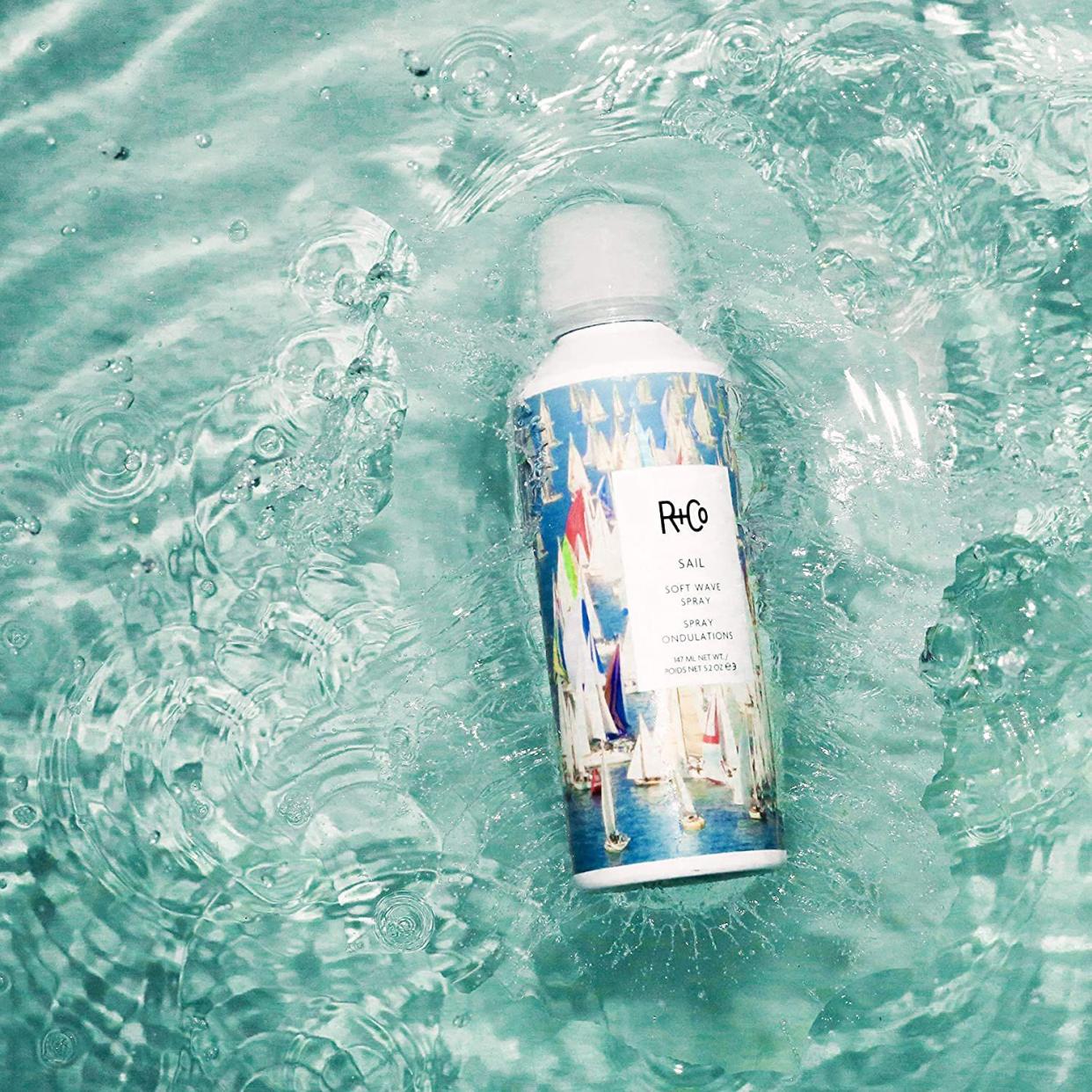 R+Co Sail Soft Wave Spray