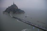 <span><b>4th most popular.</b><br>An aerial view shows the Mont Saint-Michel off France's Normandy coast, March 20, 2015. (REUTERS/Pascal Rossignol)</span>