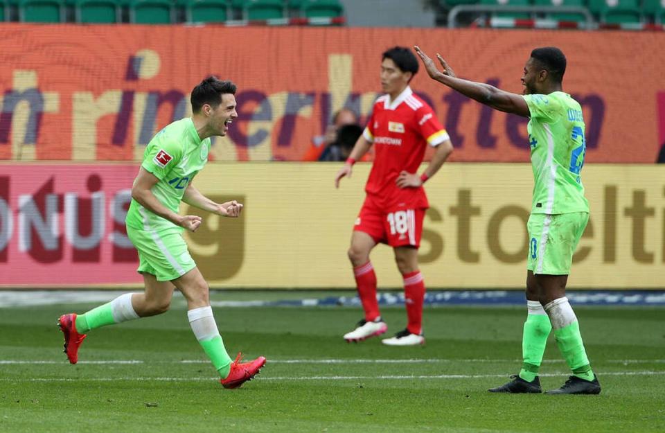 Brekalo-Hattrick! Wolfsburg auf CL-Kurs