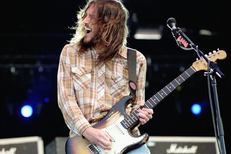 El guitarrista John Frusciante en un recital de 2020