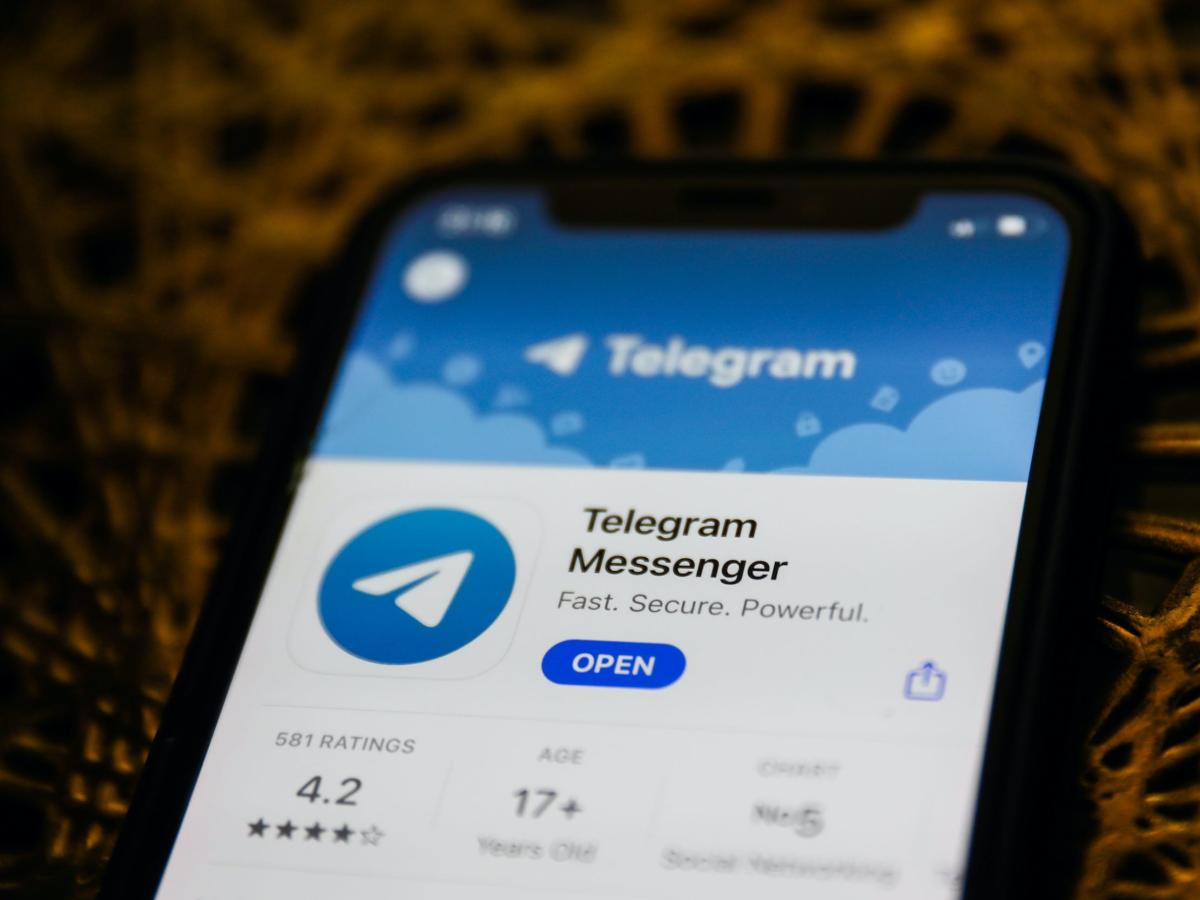 Telegram: Join Group Chat