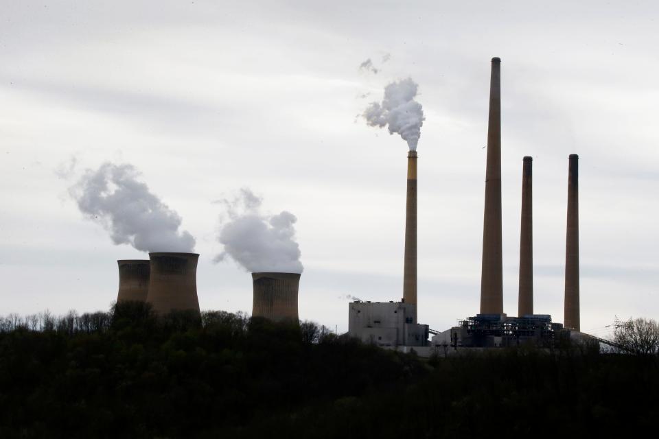 Coal-fired power plants such as the Homer City Generating Station in Pennsylvania emit carbon dioxide and other greenhouse gases that contribute to global warming.