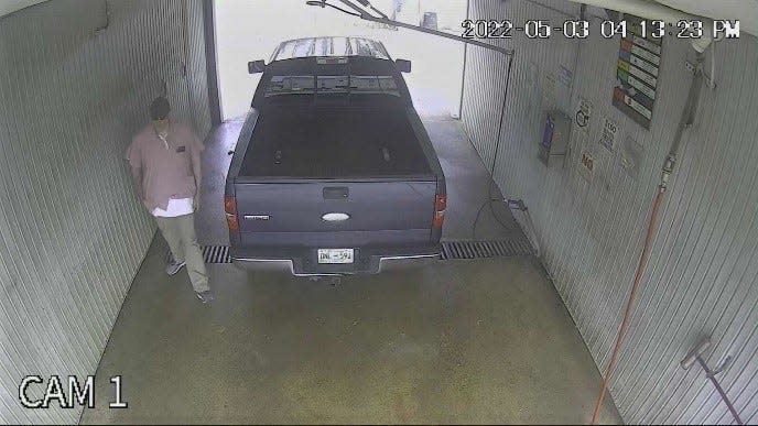 U.S. marshals say this truck was driven by escaped Alabama inmate Casey White. It was abandoned at Weinbach Car Wash in Evansville, Ind. White escaped from an Alabama prison with former correctional officer Vicky White.