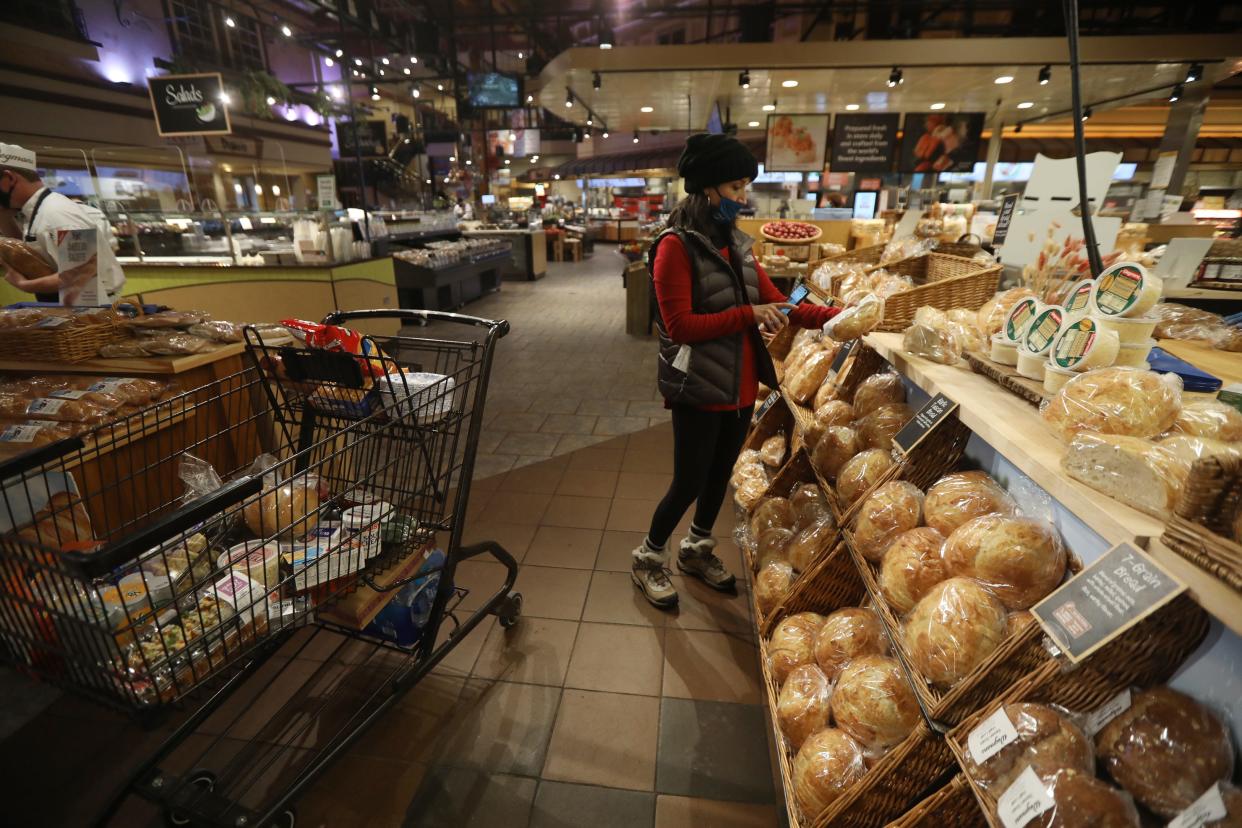 Yes, people do take their out-of-town friends and relatives to the Pittsford Wegmans.