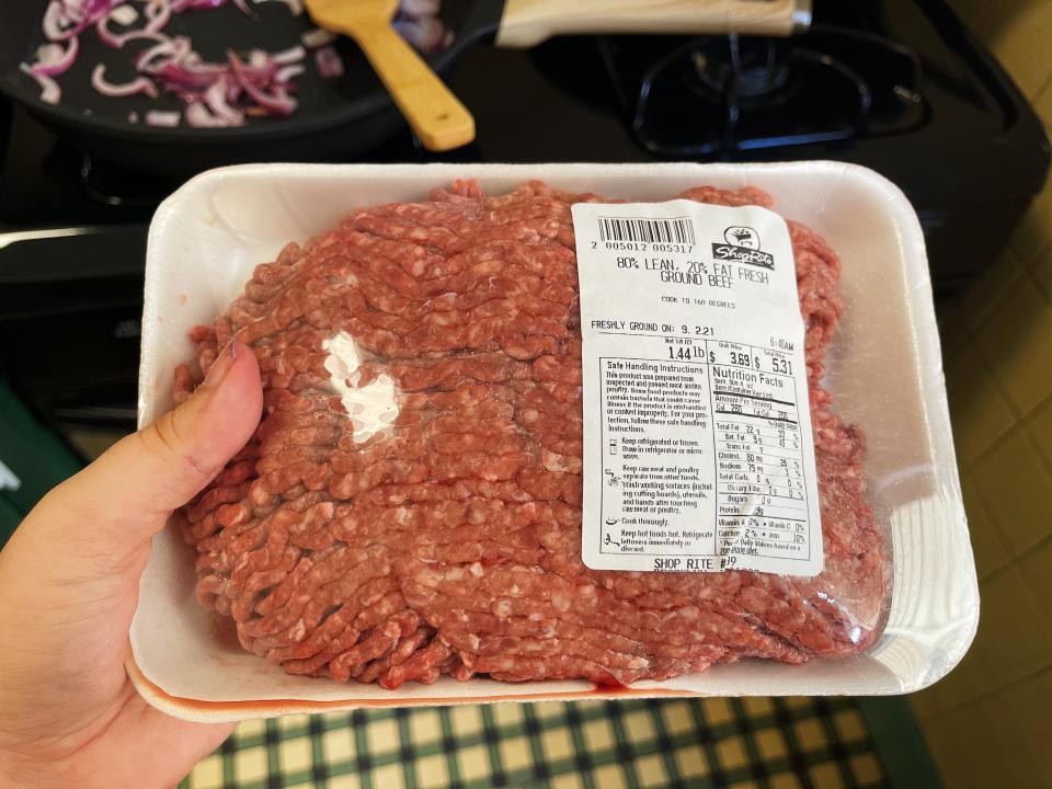a package of lean ground beef