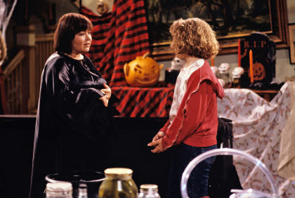 How 'Roseanne' Invented the Halloween Episode