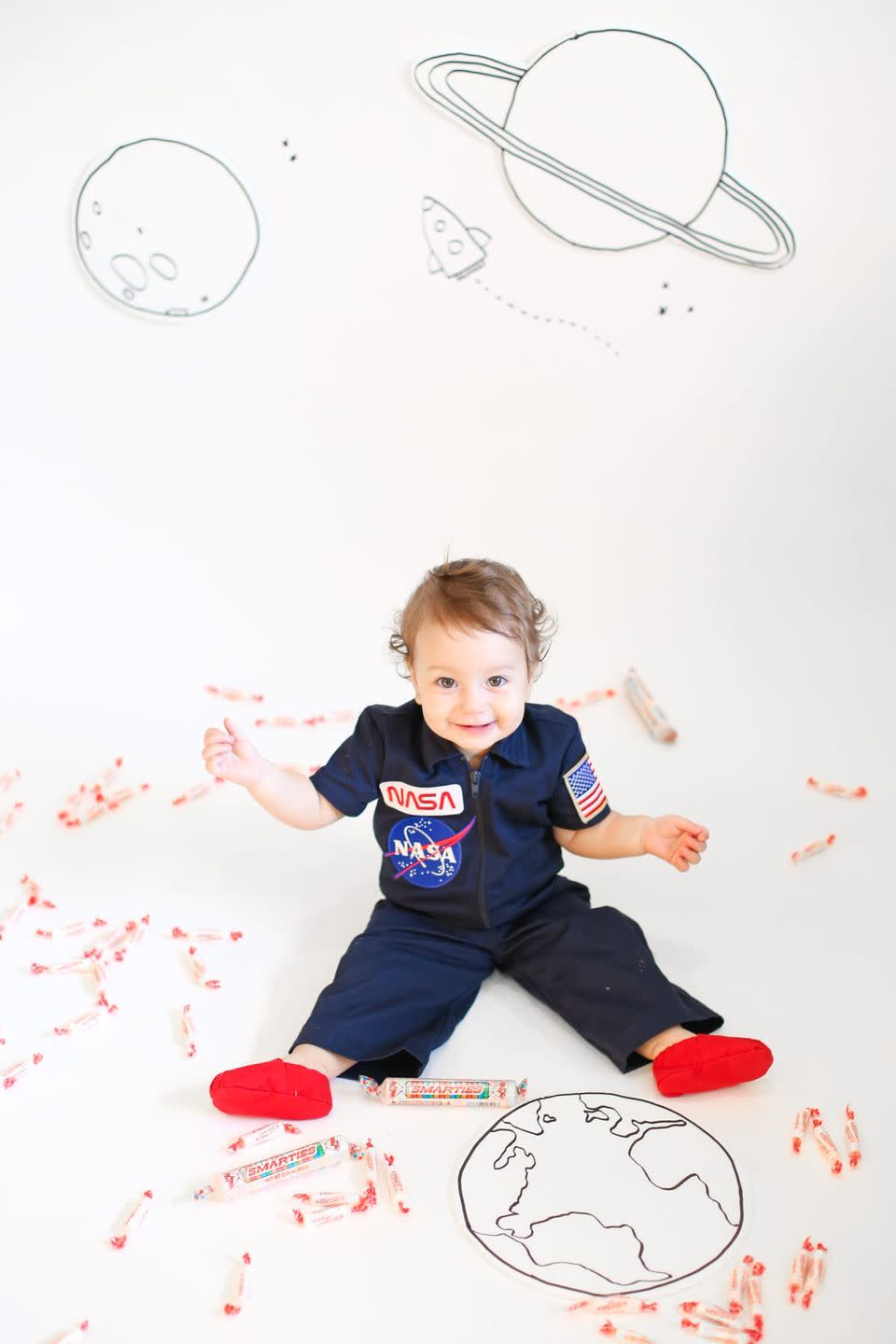 DIY Astronaut Baby Costume