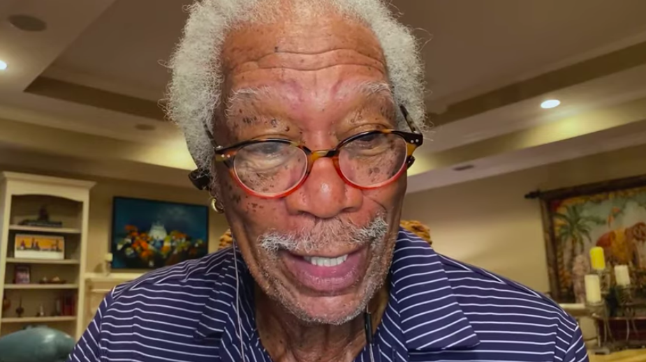 Morgan Freeman fue el narrador del guión que reunión a Jennifer Aniston y Brad Pitt. Foto: YouTube CORE org