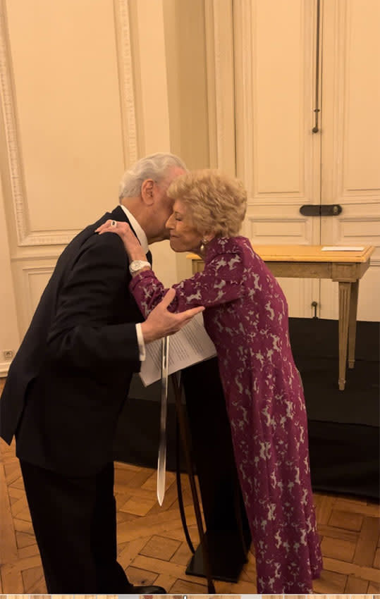 Mario Vargas Llosa en París