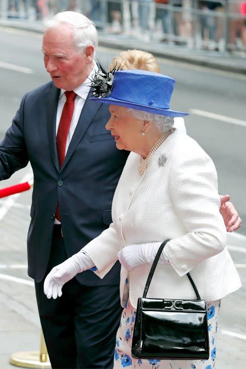 <p>Protocol says anyone meeting Queen Elizabeth for the first time should wait for her to <a rel="nofollow noopener" href="http://abcnews.go.com/Politics/International/story?id=7228105" target="_blank" data-ylk="slk:extend her hand first;elm:context_link;itc:0;sec:content-canvas" class="link ">extend her hand first</a>. And even afterwards, contact should be kept to a minimum. That means <a rel="nofollow noopener" href="http://www.housebeautiful.com/lifestyle/a9021/people-kissing-the-royal-family/" target="_blank" data-ylk="slk:hugs and kisses;elm:context_link;itc:0;sec:content-canvas" class="link ">hugs and kisses</a> are a major no no.</p>