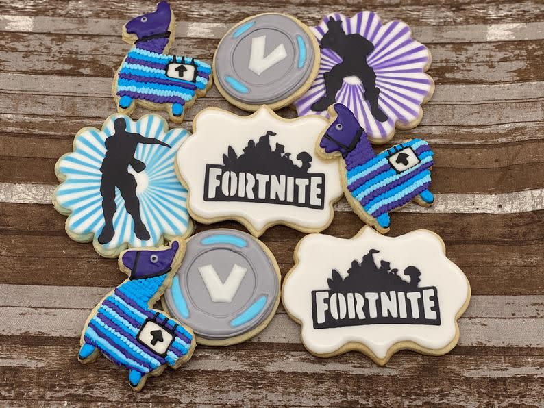 8) Fornite Custom Cookies Loot Llama Gaming Video Game Cookies Party Favors