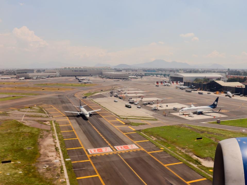 Flying Delta Air Lines from New York to Mexico City — Delta Air Lines Mexico City Boeing 767-300ER Flight 2021