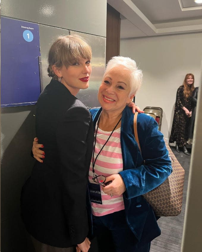 Taylor Swift y Denise Welch