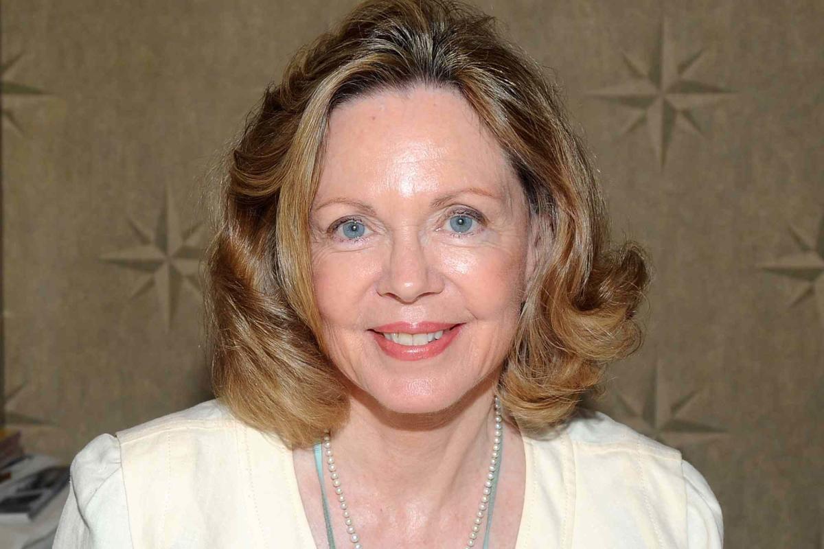 Lara Parker, Star of Soap Opera Drama “Dark Shadows”, Dead at 84