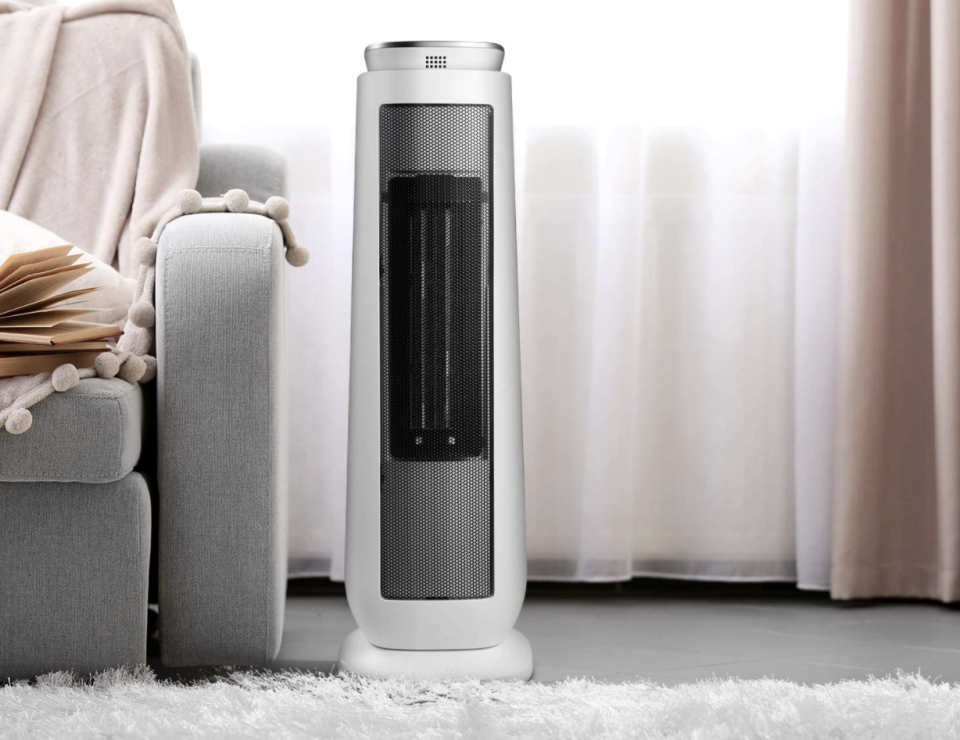 Over 2,800 shoppers rave about this heater. (Photo: Amazon)