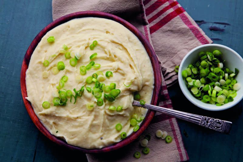 Ultra-Fluffy Mashed Potatoes