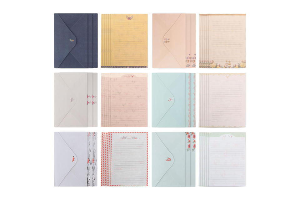 A5 Letter Writing Paper Stationery Lovely Letter Paper Envelope Set. (Photo: Lazada SG)