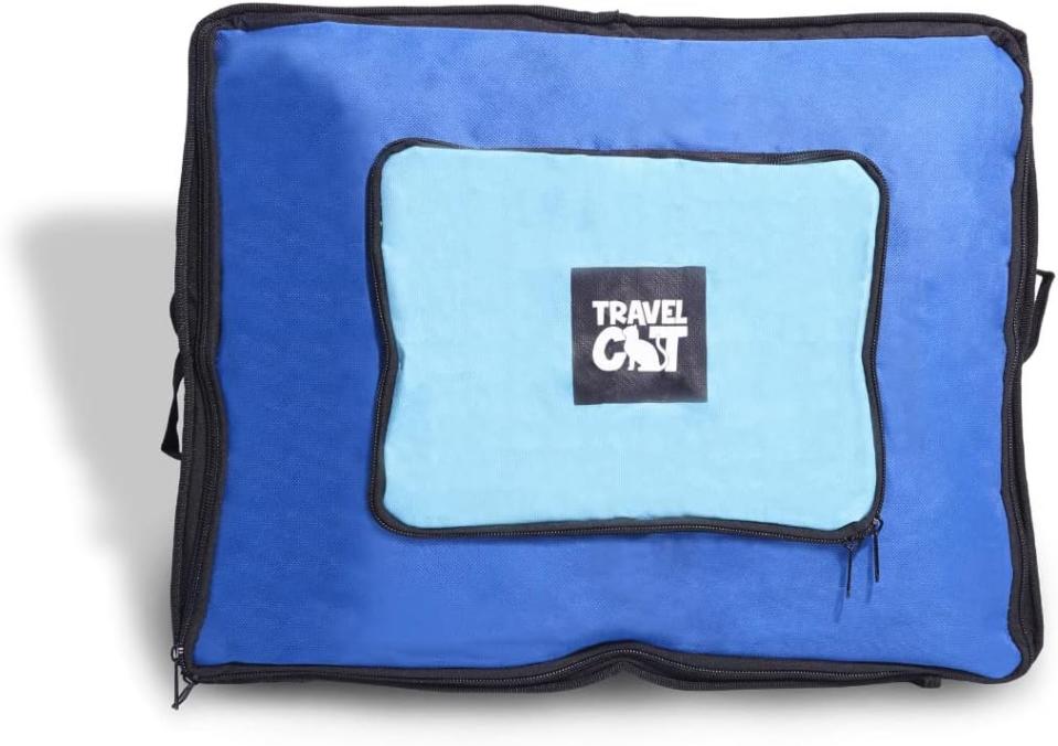 Travel Cat Portable Litter Box in blue