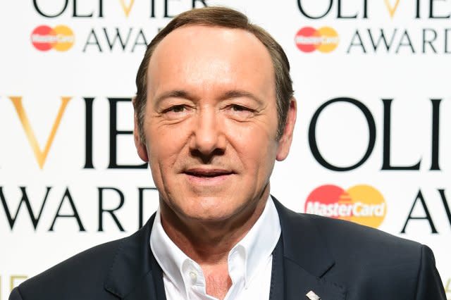 Kevin Spacey accuser dies leaving future of sexual assault case uncertain