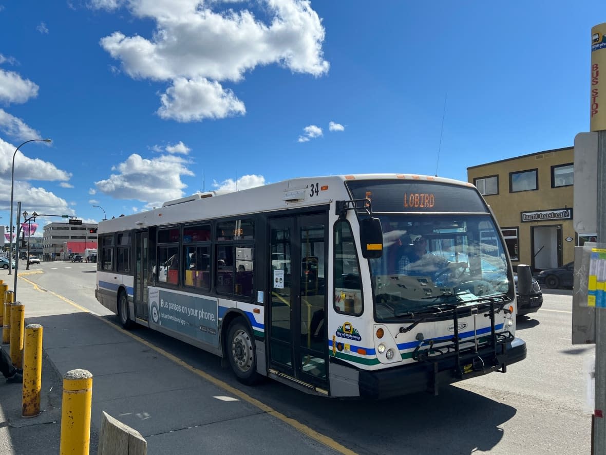 A Whitehorse city transit bus downtown.  (Paul Tukker/CBC - image credit)