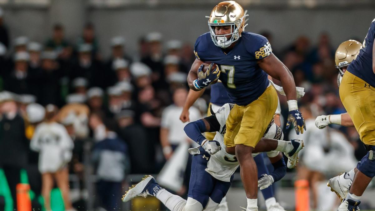 No. 13 Notre Dame hopes Dublin game against Navy helps expand